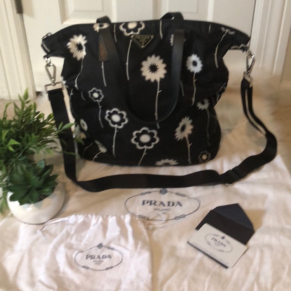 Prada Handbags - Prada Bag 💝💝💝
